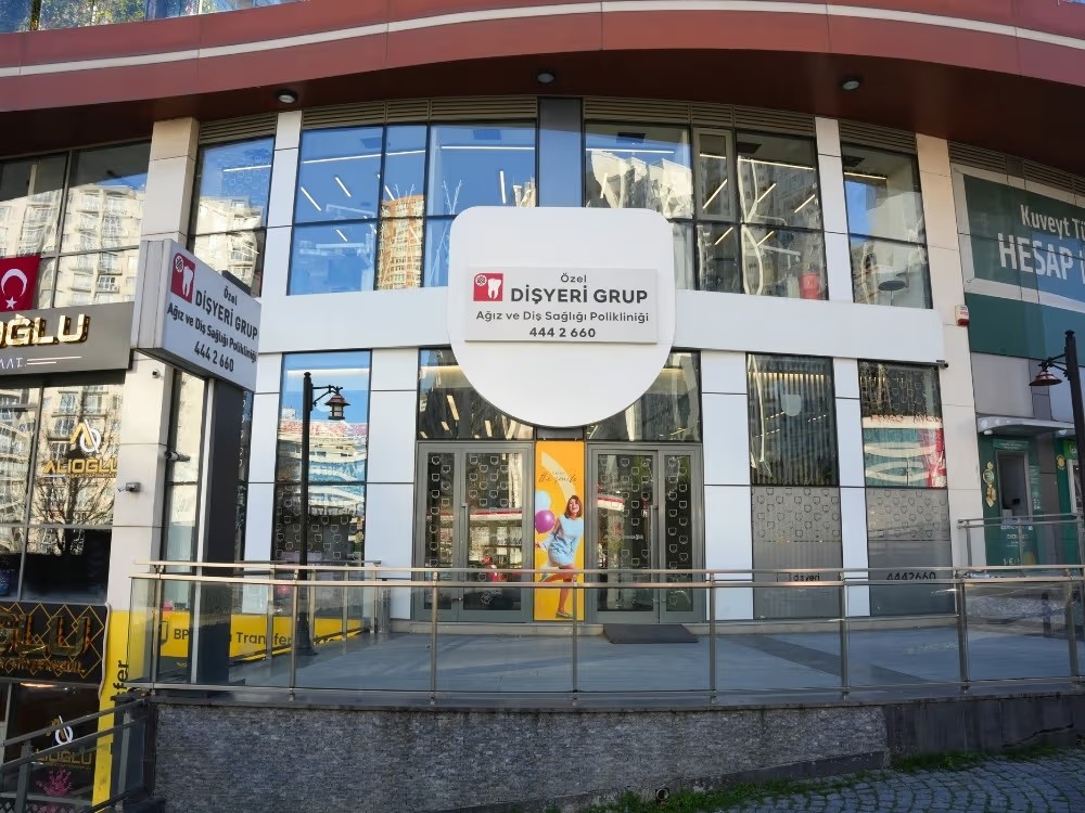 Entrée de la clinique dişyeri Esenyurt